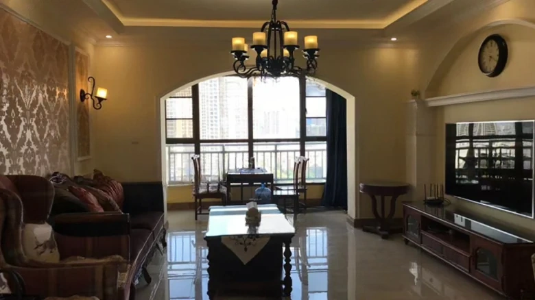 Red Star Purple Courtyard - View 6