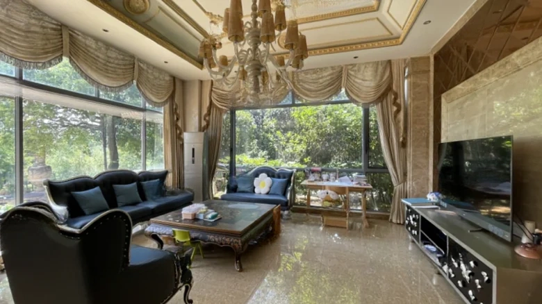 Kunming Dianchi Golf Club - View 1