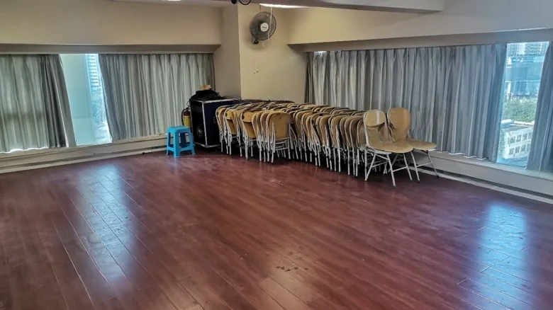 Wealth Center - View 3