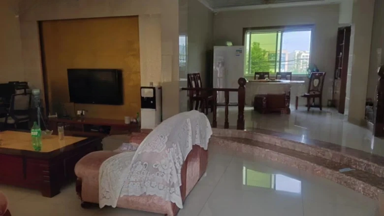 Chang Nongkou Neighborhood Complex - View 1