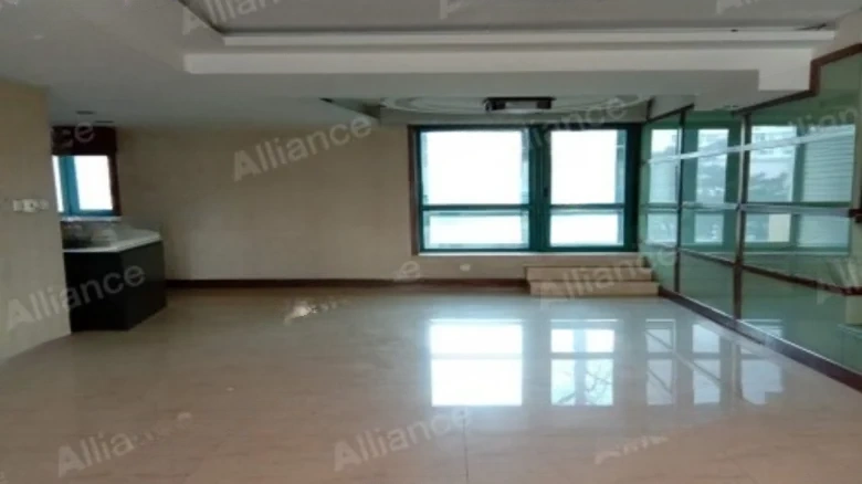 Sun Modern Residence - View 4