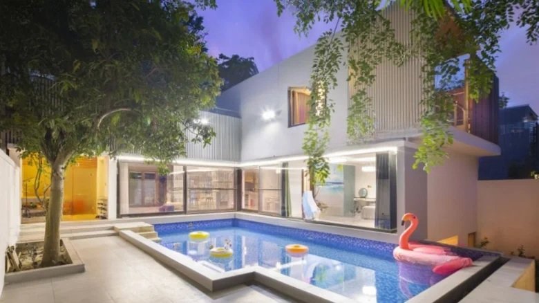 Half Mountain Peninsula Twin Bays Phase II - View 1