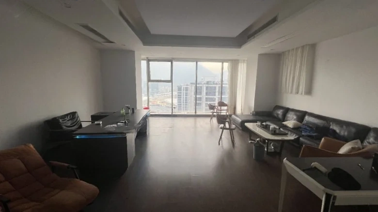 Cloud Sky Mansion - View 4