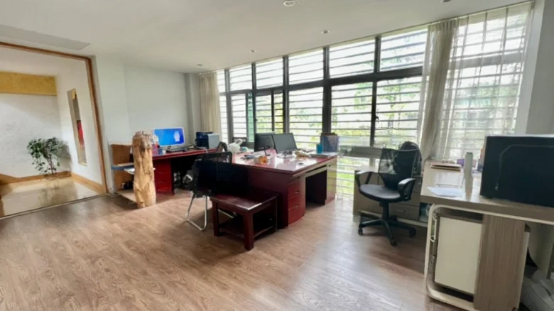 Kunming Dianchi Golf Club - View 5