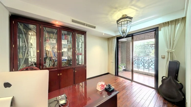 Xiangti Peninsula South District - View 1