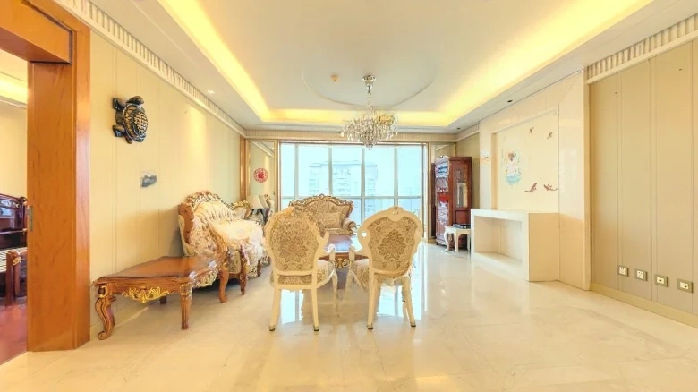 Four Seasons Family Apartment - View 7