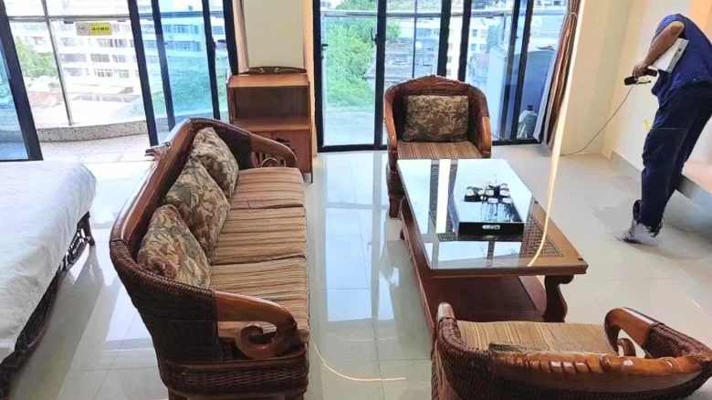 Sky支持柱 Peninsula - View 1