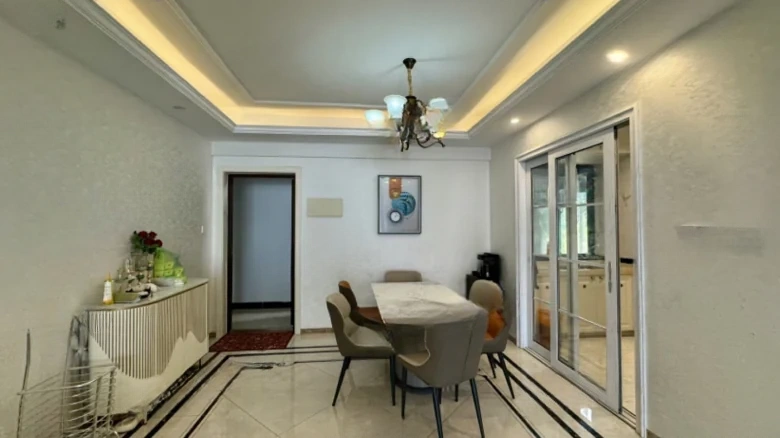 Hua Ying Xiang Jun - View 1