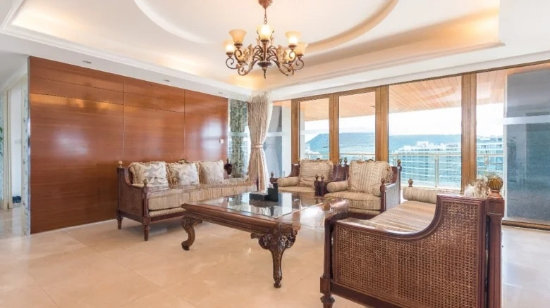 Central Seaview Avenue, Peninsula Hillside - View 5