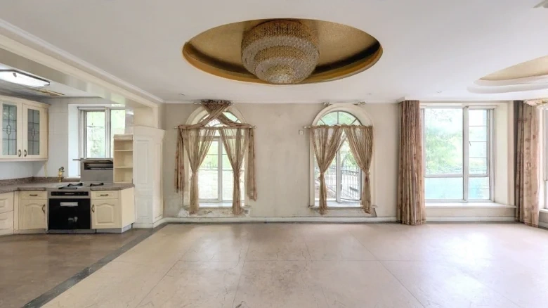 Western Hill Garden Villa - View 12