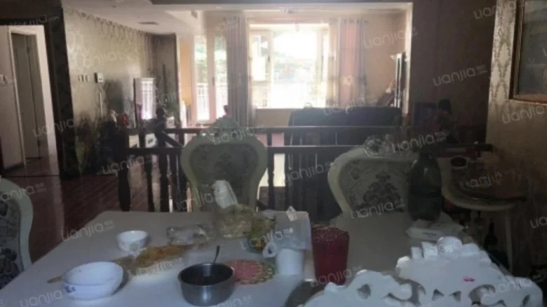 Eight Mile Island - View 10