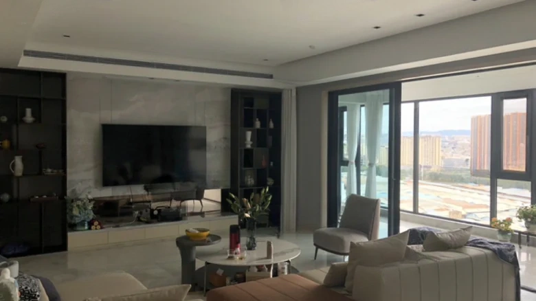 China Railway Westfield National Grove - View 1