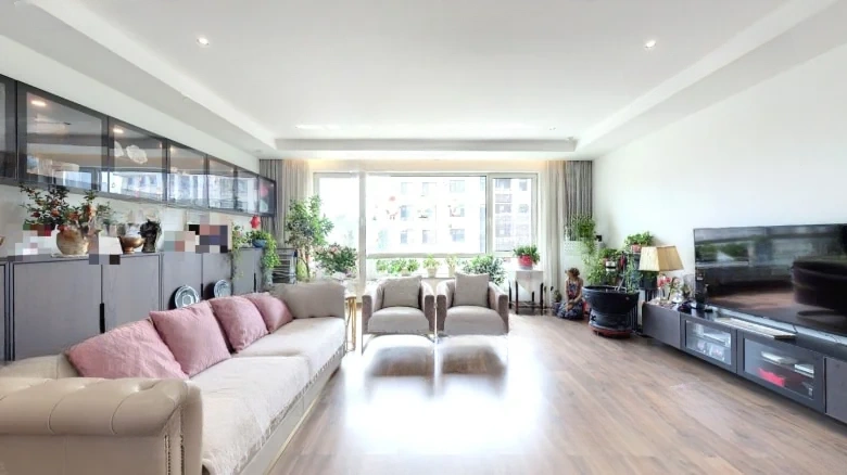 Shoushan Lang Yue碧桂花园 would translate to - View 8