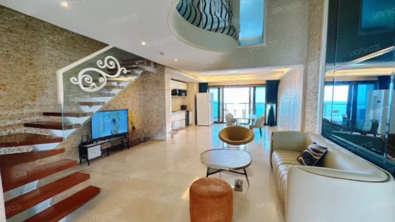 Half Mountain Peninsula Central Sea View Boulevard - View 1