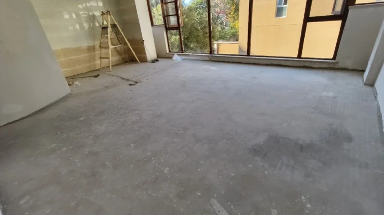 Dianchi Sunshine Yard - View 6