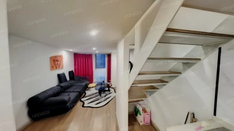 Lujin Zhonghe Plaza - View 1