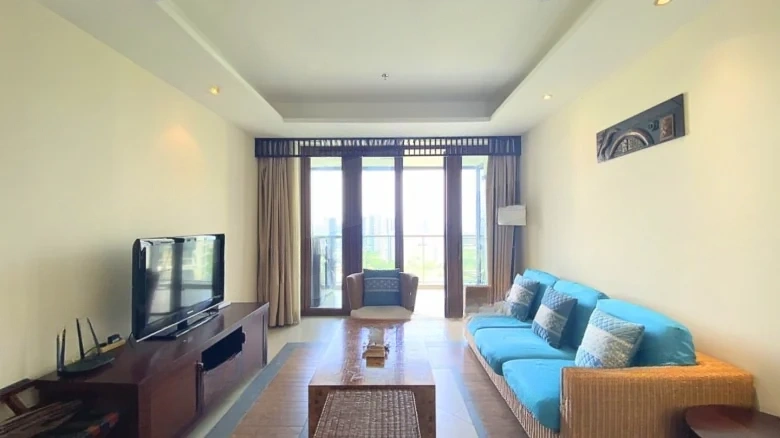 Half Mountain Peninsula Donghai Bay Phase III - View 1