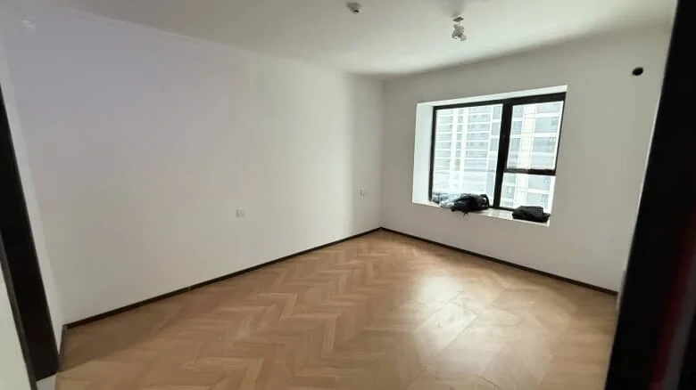 Country Garden Cloud Crest - View 1