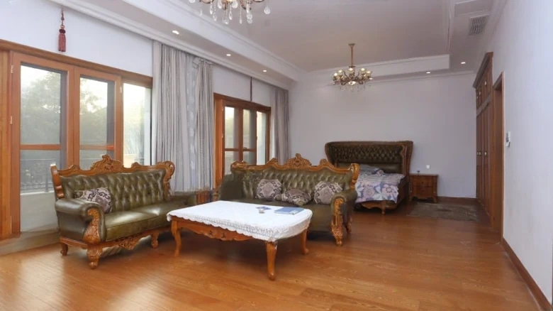 Green City Rose Garden - View 19