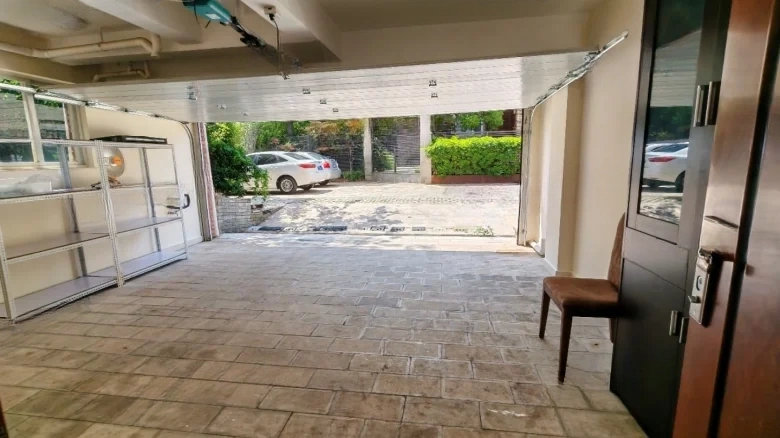 Yiqing Garden - View 16