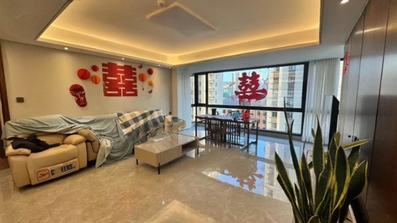 Silver Fortune Ninth Court Mountain and Garden - View 5