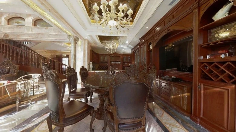 Jadeite Manor - View 11