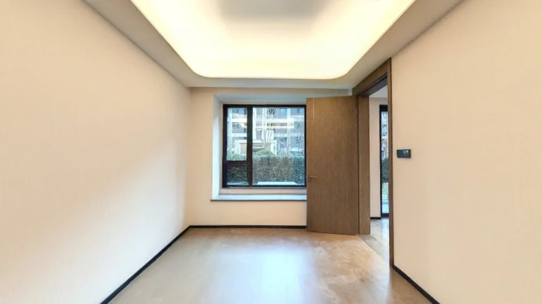 Lake Horizon Tian Yi - View 4