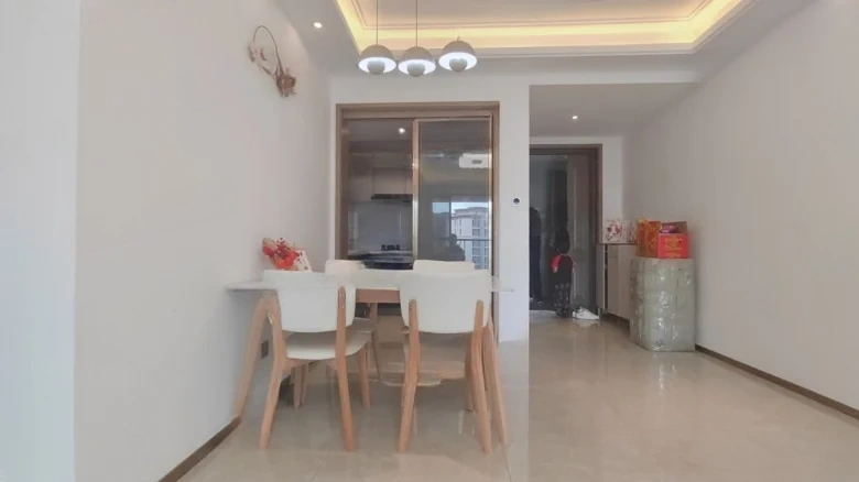 Sanya Yshanhu - View 6