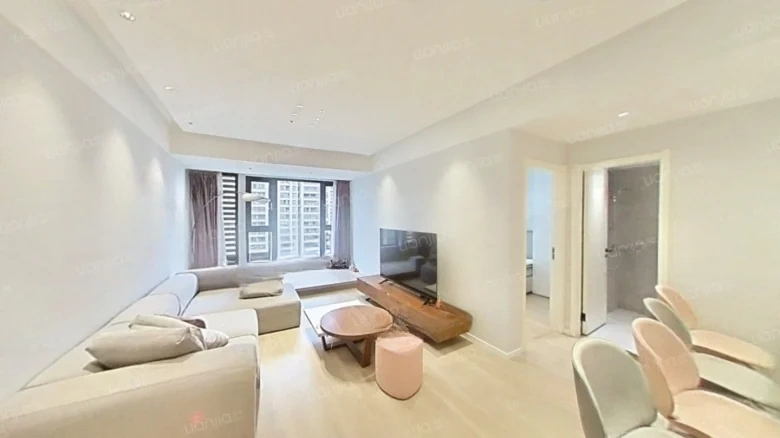 Poly Guanlan Yuecheng - View 1