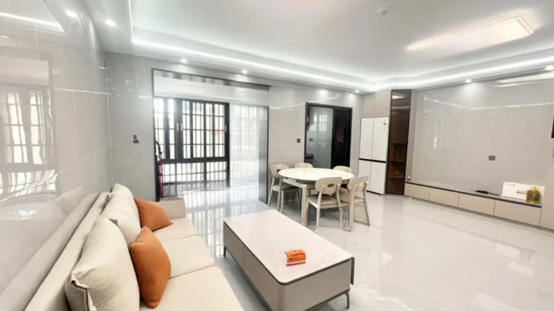 East Bank Village Phase III - View 4