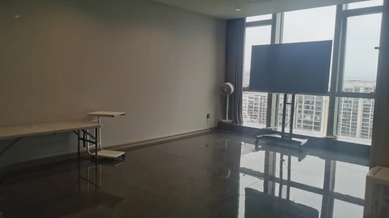 Skyfront Oriental - View 2