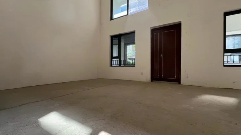 Riverfront Sky Verge - View 8