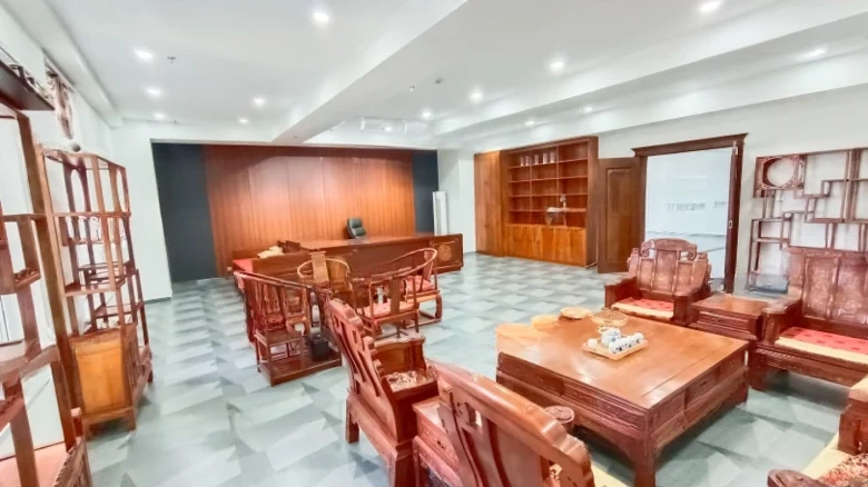 Hanbang Phoenix Legend - View 1