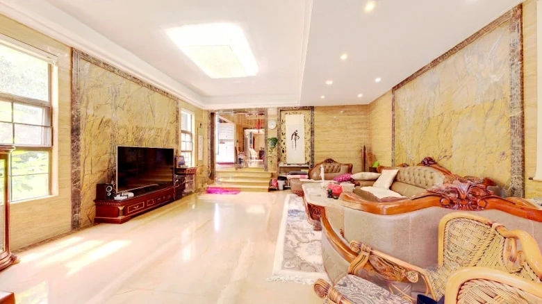 Century Peninsula Olive Valley - View 8