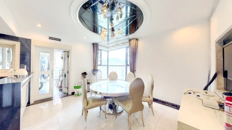 Yuehai Lijiang Garden Villas - View 1