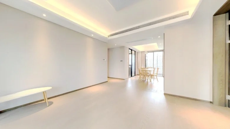 Renevolent Harmony Ocean and Cloud Courtyard - View 1