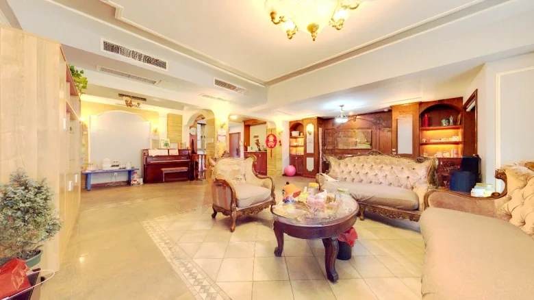 Lushan International Laperville - View 1