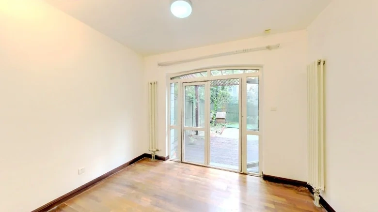 Glory of Heaven Below, Phase One - View 3