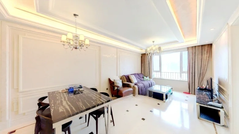 Crescent Estate Hubergy - View 1