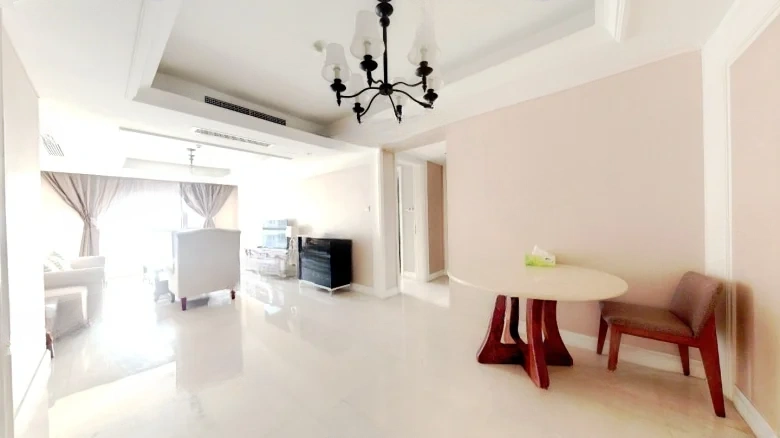 Palm Springs International Center - View 1