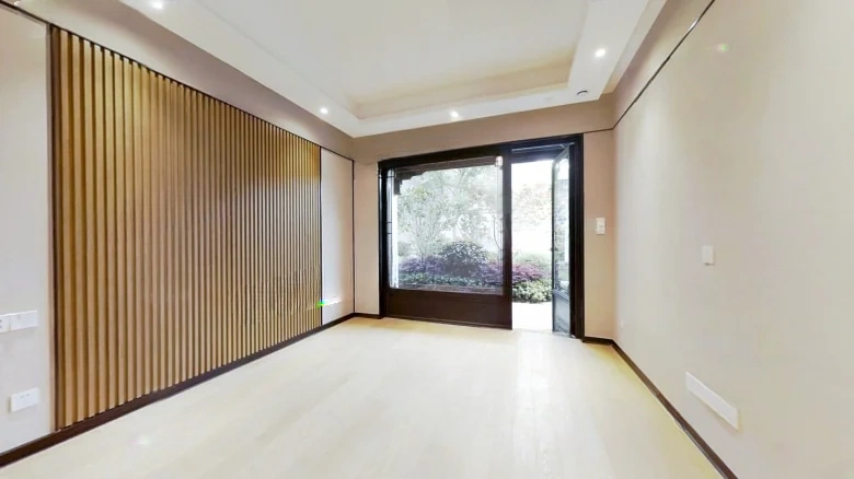 Inkstream Lake - View 4