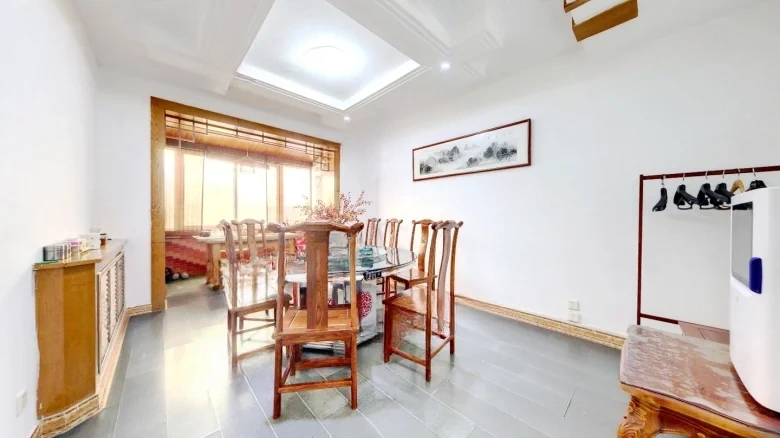 Victory Avenue - View 1