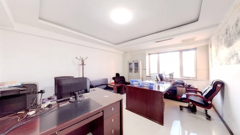 High Column Tower - View 3