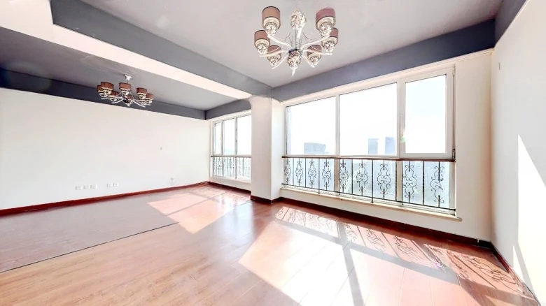 Hua Wo Tower - View 1