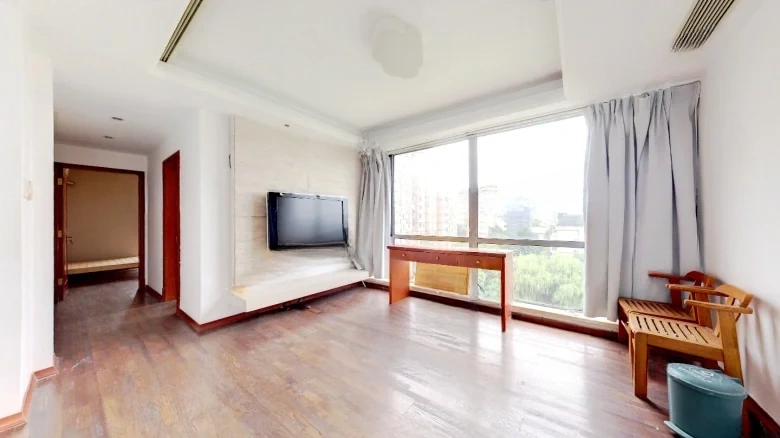 Chongwen Apartments - View 1