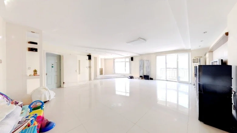 Jinhai Plaza - View 4