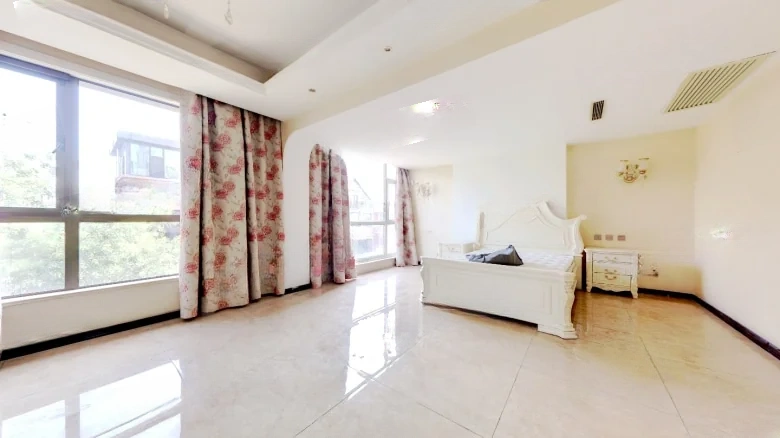 Halfway Hills International Garden East District - View 5