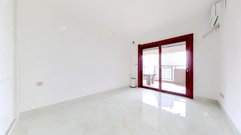 Liyuan Mingdi - View 1