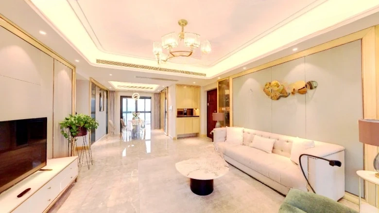 Peony Vessel - View 1