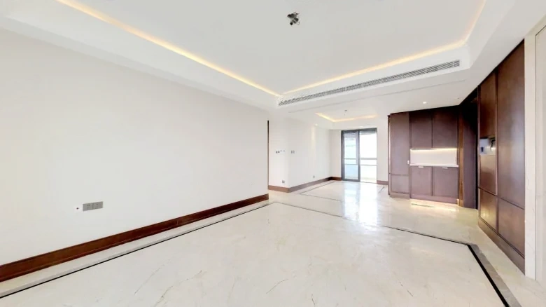 Swan Castle Garden - View 1